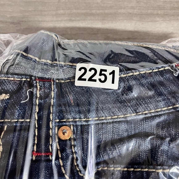 True Religion Workd Tour Skinny Jeans Womens 28 Denim Stretch Blue Cute 2251 - Picture 9 of 9